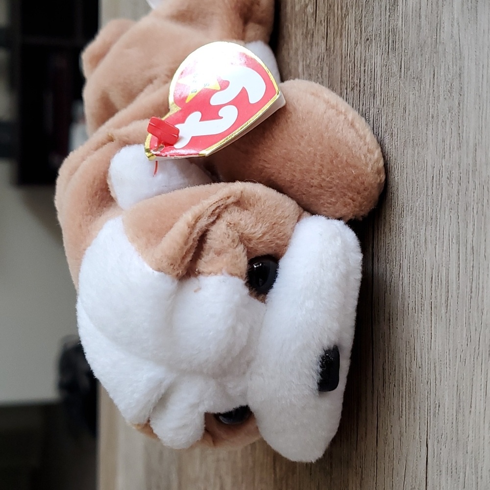 Wrinkles the Dog Ty Beanie Baby